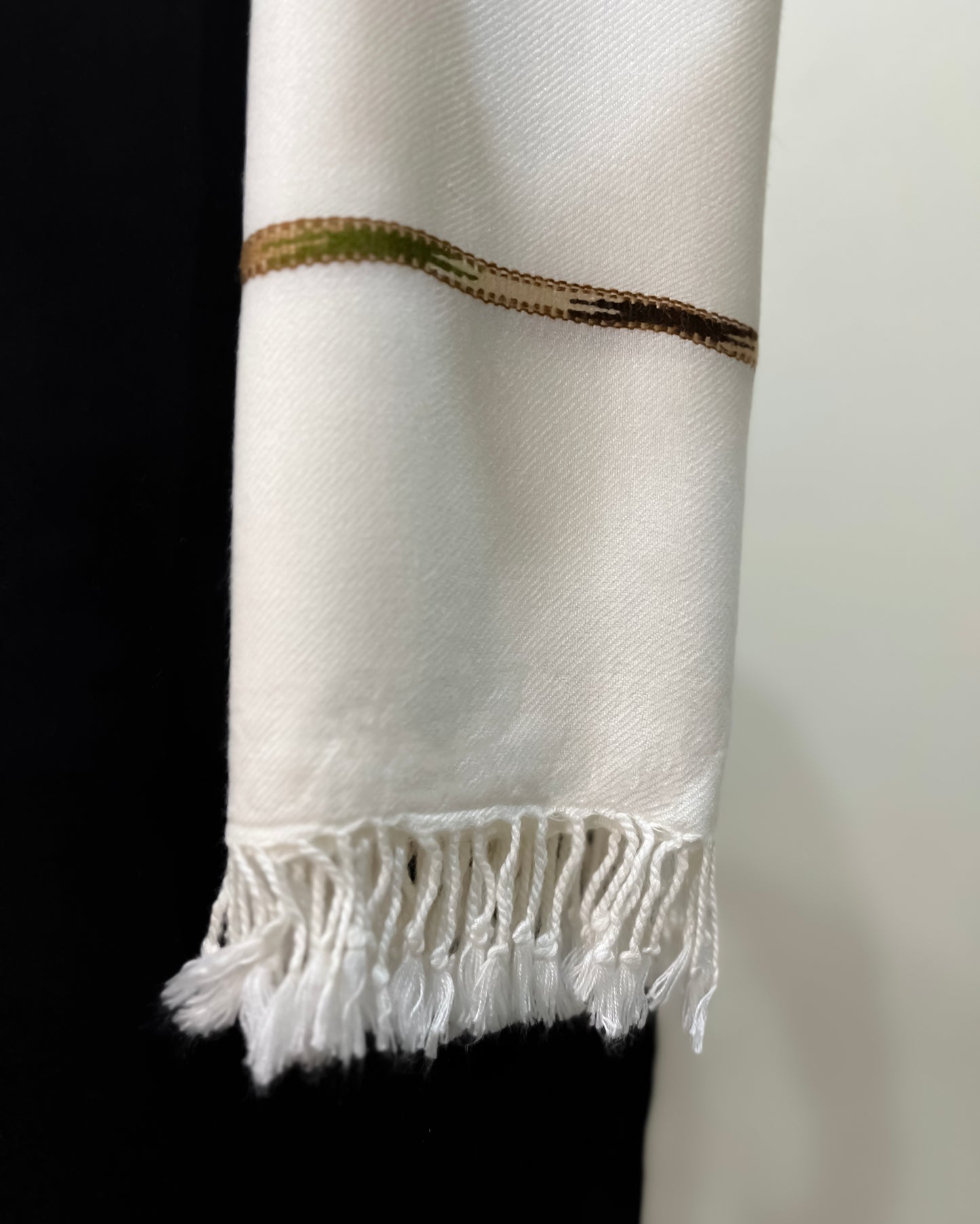 Off White Swati Thread Shawl - Men
