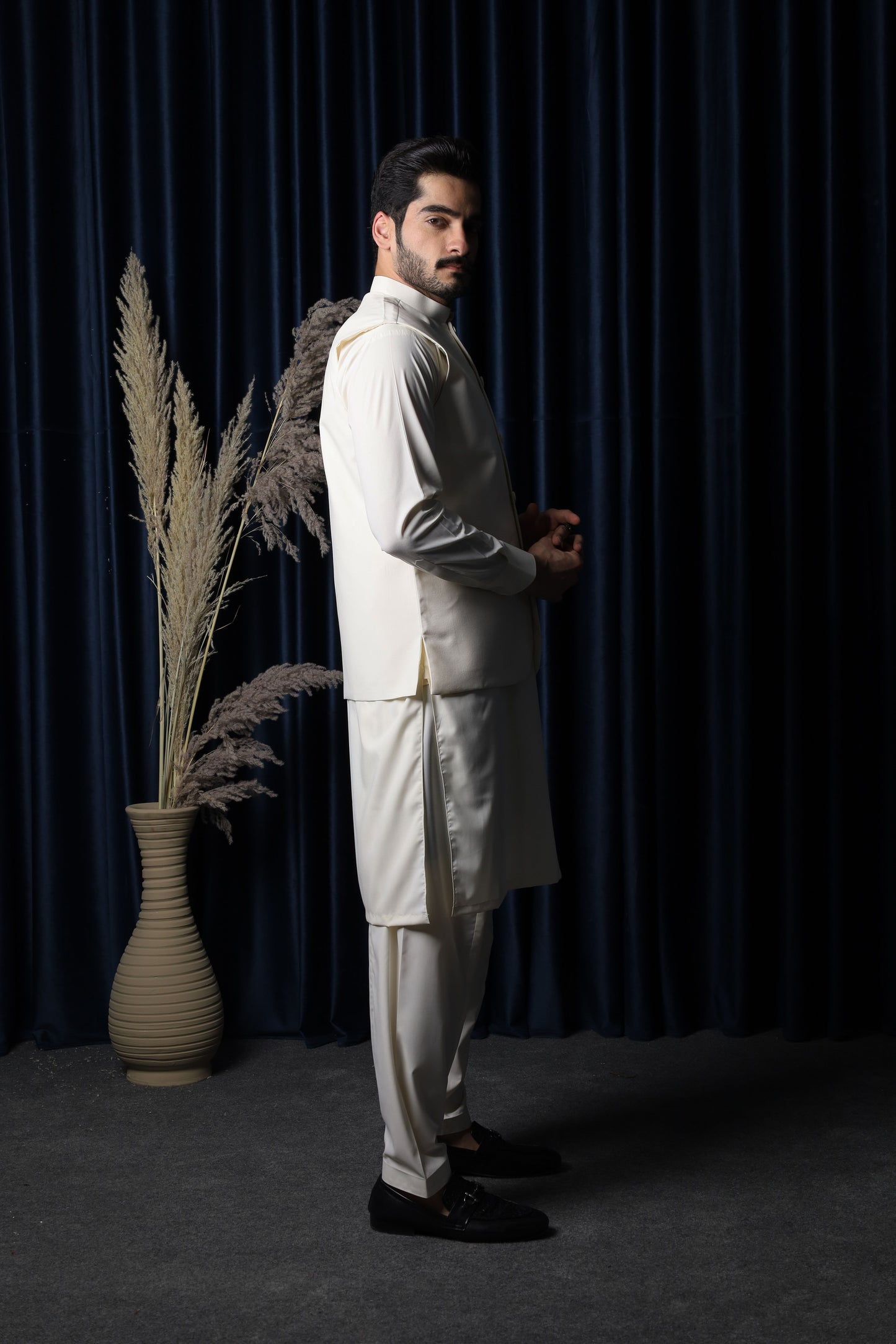 Bosky Blended Waistcoat - Round Cut & Matching Fabric Buttons - Men
