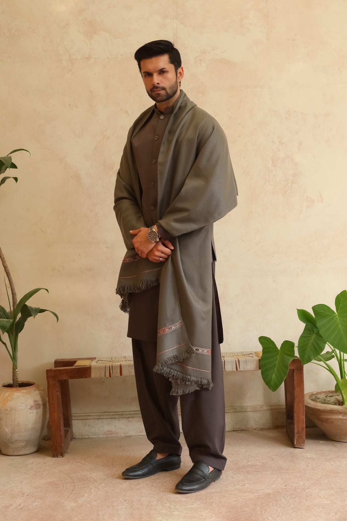 Mushroom Grey Acrylic Shawl - Men