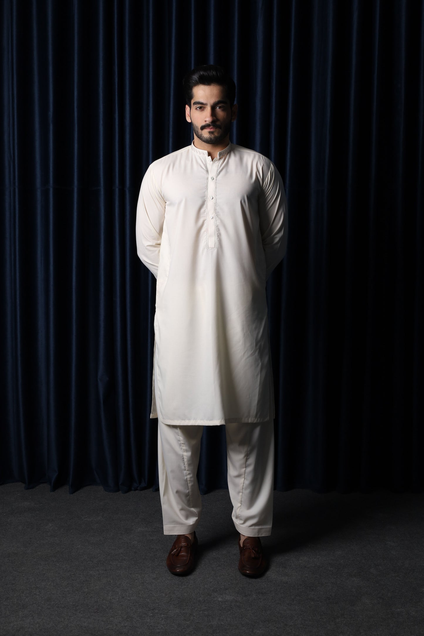 Bosky Kameez Shalwar - Collar Neck Embroidered Edition - Men