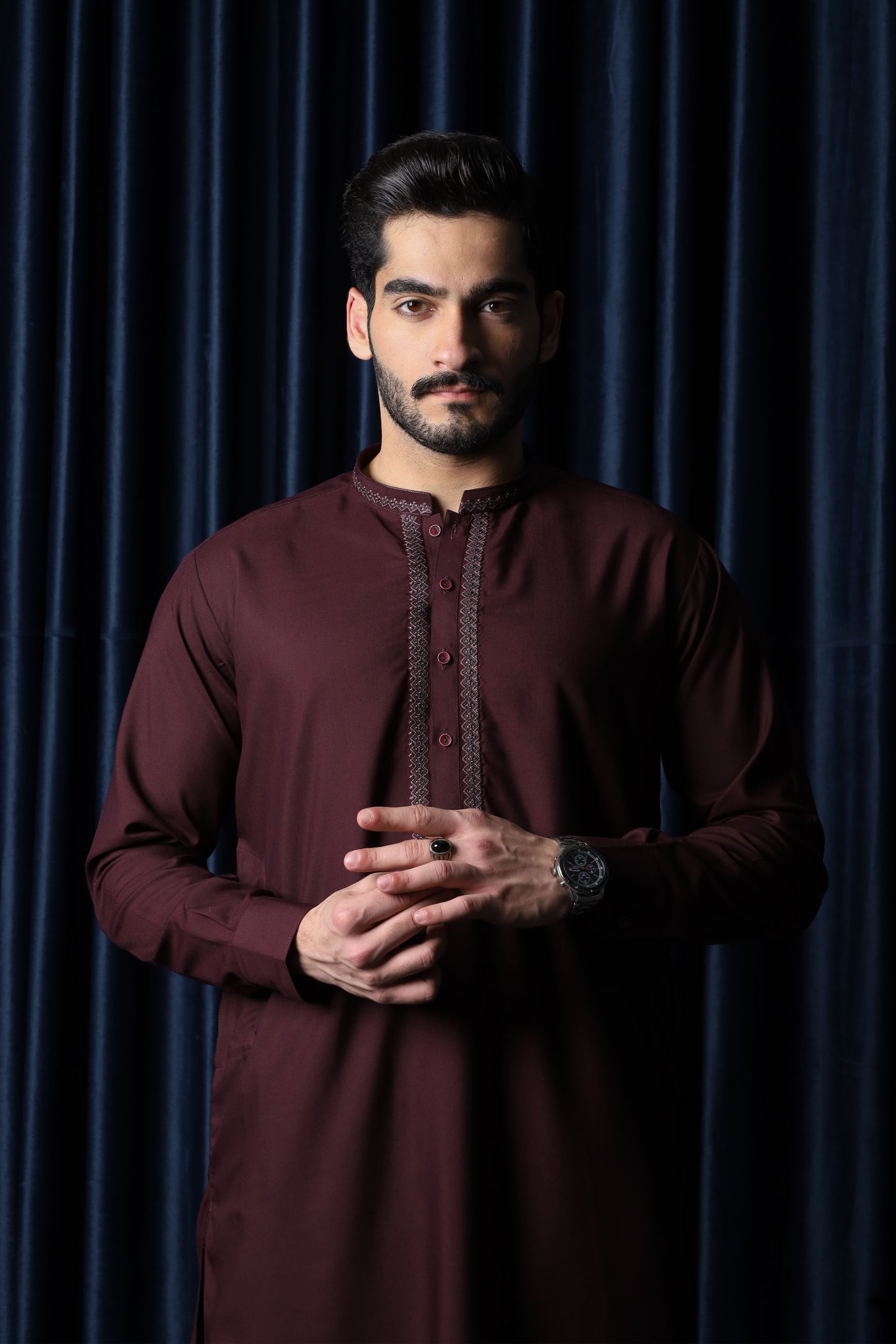Dark Marron Kameez Shalwar - Collar Neck Embroidered Edition - Men